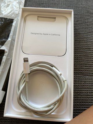 iPhone 14 Apple