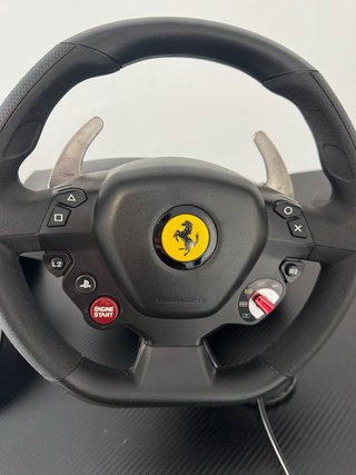 Volante Ferrari con Pedales