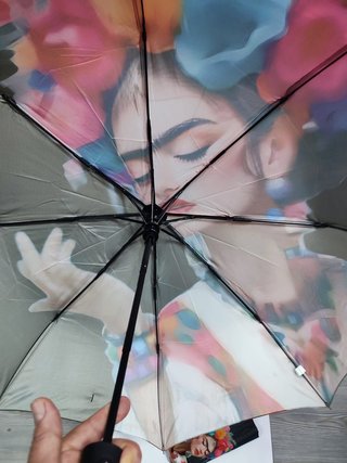 Ombrello Frida Kahlo con apertura a scatto nuovo