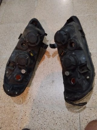 Faros Delanteros Nissan Almera