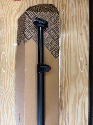 Tija RockShox Reverb AXS Electrónica