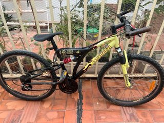 Bicicleta Montaña Decathlon Negra/Amarilla