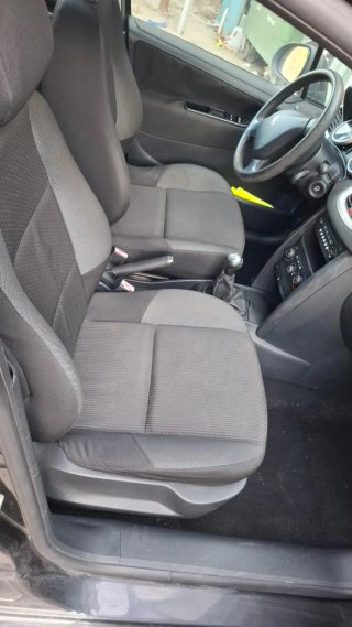 Peugeot 207 2009