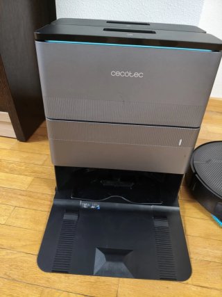 Robot aspirador conga x70 con autovaciado