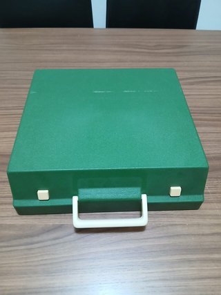 Máquina de escribir Olympia Traveller de Luxe