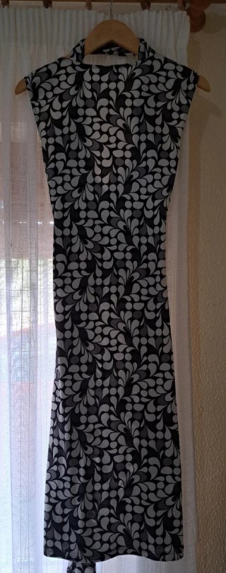 Vestido estampado blanco y negro