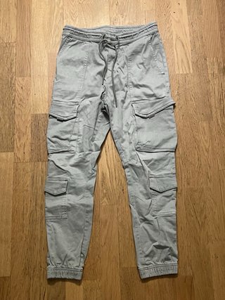 Pantalones cargo verdes