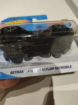 HotWheels Batman Arkham Asylum Batmobile Th