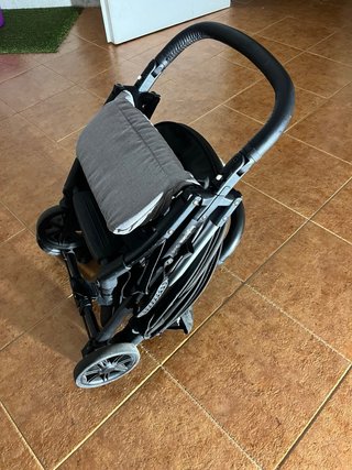 Passeggino Inglesina leggero e compatto