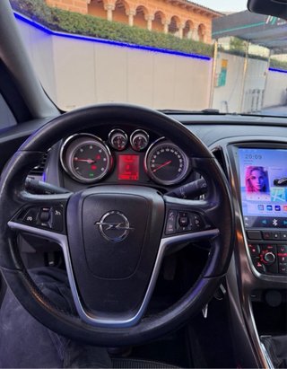 Opel Astra J del 2010 en venta