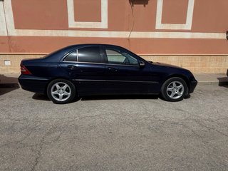 Mercedes-Benz Clase C220 CDI
