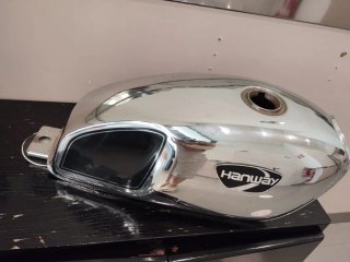 Depósito moto cromado nuevo Hanway
