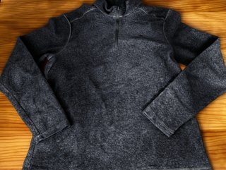 Polar Quechua gris