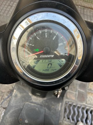 Moto KSR QUIP 50 Negra Scooter