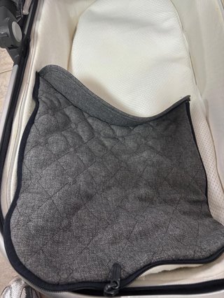 Carrito UPPAbaby Cruz + capazo gris