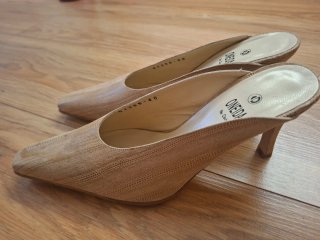 Zapatos de tacón ONEIDA beige
