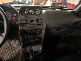 Mitsubishi Montero 1998, unico dueño