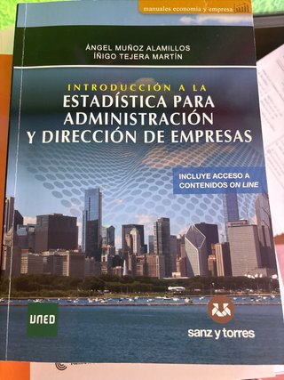 Pack 12 libros 1er año completo de ADE de la UNED