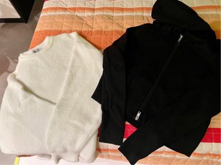 Conjunt de 2 jerseis blanc i negre