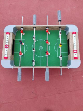 Futbolín de mesa solo venta en persona.