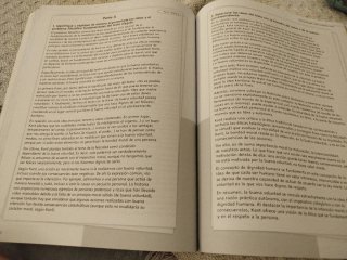 Paideia. Textos de Filosofía para la PAU. Andal...