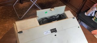 Máquina de escribir Olivetti Linea 101