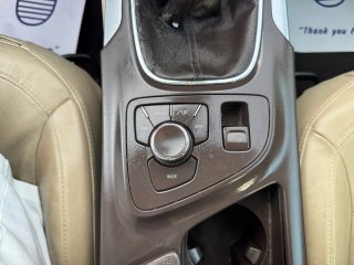 Opel Insignia 2009 2.0 160 CV
