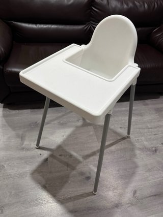 Silla bebé IKEA blanca sin cinturón