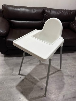 Silla bebé IKEA blanca sin cinturón