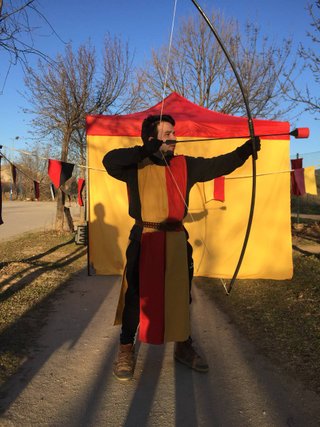 Carpa plegable medieval