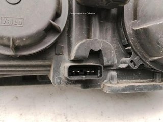 Renault 23070165 7701048931 faro derecho laguna ii
