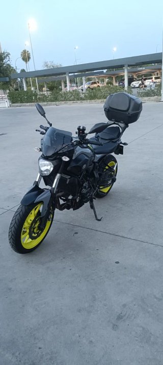 Yamaha MT-07 2016 Gris/Amarillo