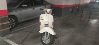Vespa 200 Iris 1987 Blanca
