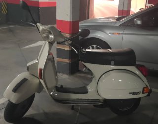Vespa 200 Iris 1987 Blanca