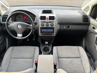Volkswagen Touran 2010 108.000 kilómetros 1900 TDI
