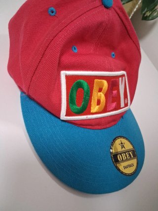 Gorra OBEY Snapback Roja y Azul