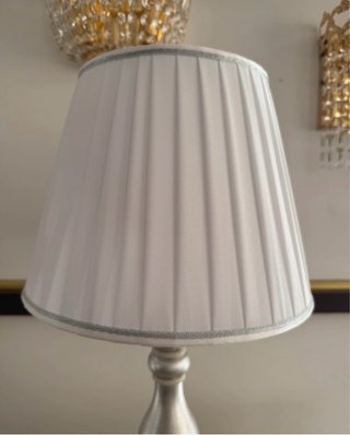 Lampada da tavolo legno foglia argento