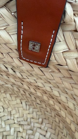 Cesta Loewe mediana