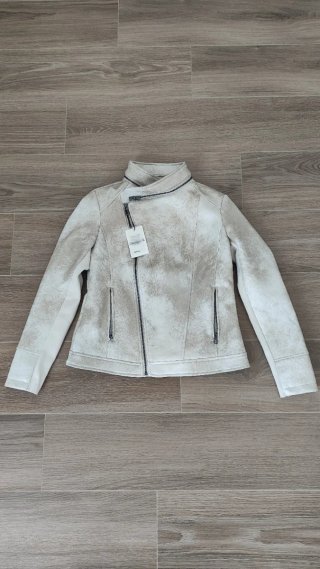 Chaqueta Desigual Beige y Blanca