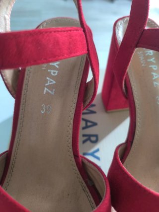 Zapatos Marypaz rojos ante talla 39