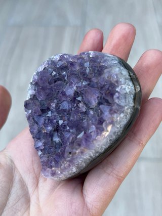 Corazón de Amatista Geoda