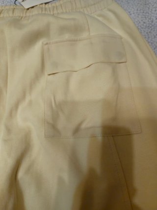 Pantalón jogger crudo