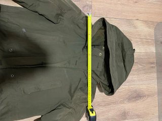 Parka Verde Kaki con Capucha Talla M/L