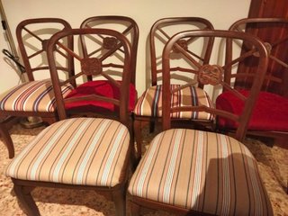 Sillas de madera maciza tapizadas
