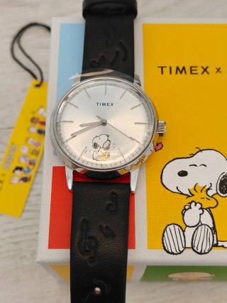 Timex x Peanuts Marlin Snoopy Reloj