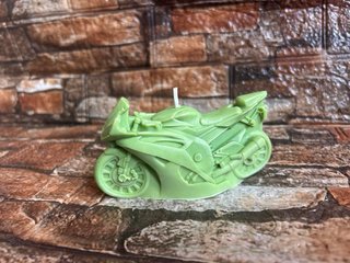 Vela Morada Forma Moto Deportiva