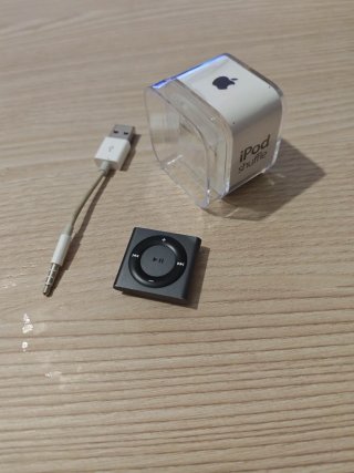 iPod Shuffle 4ª Gen Gris/Plata 2GB