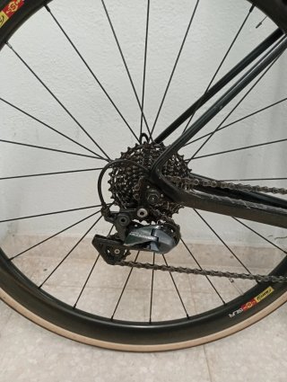 Bici carretera carbono ultraligera