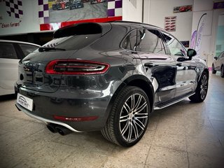 Porsche Macan S