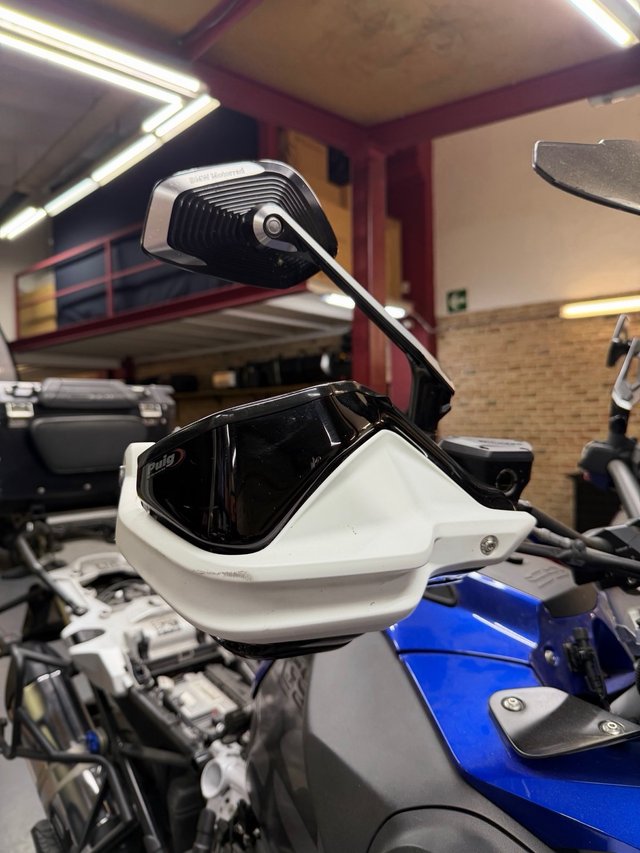 Ampliación paramanos Puig R1250GS